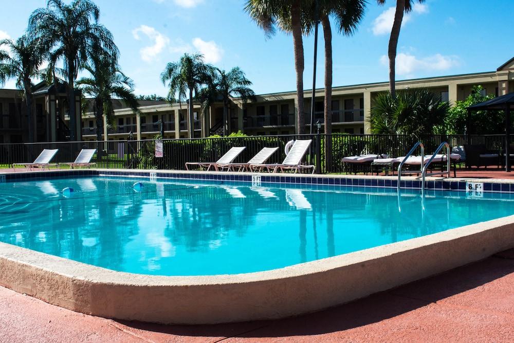Winter Haven Gardens Inn エクステリア 写真