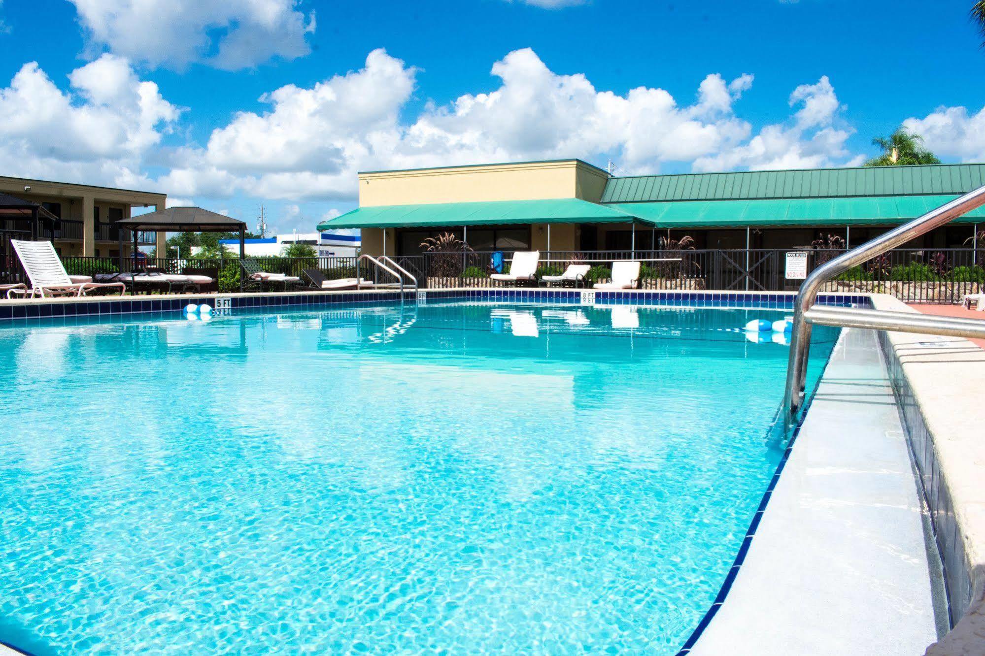 Winter Haven Gardens Inn エクステリア 写真