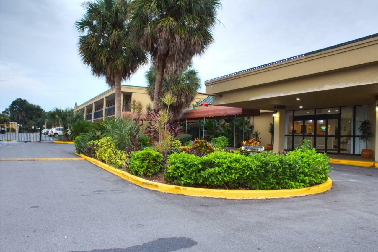 Winter Haven Gardens Inn エクステリア 写真
